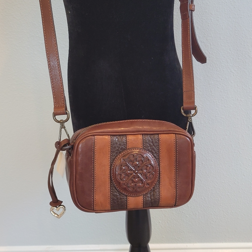 NWT Brighton Ferrara Two Tone Leather Purse